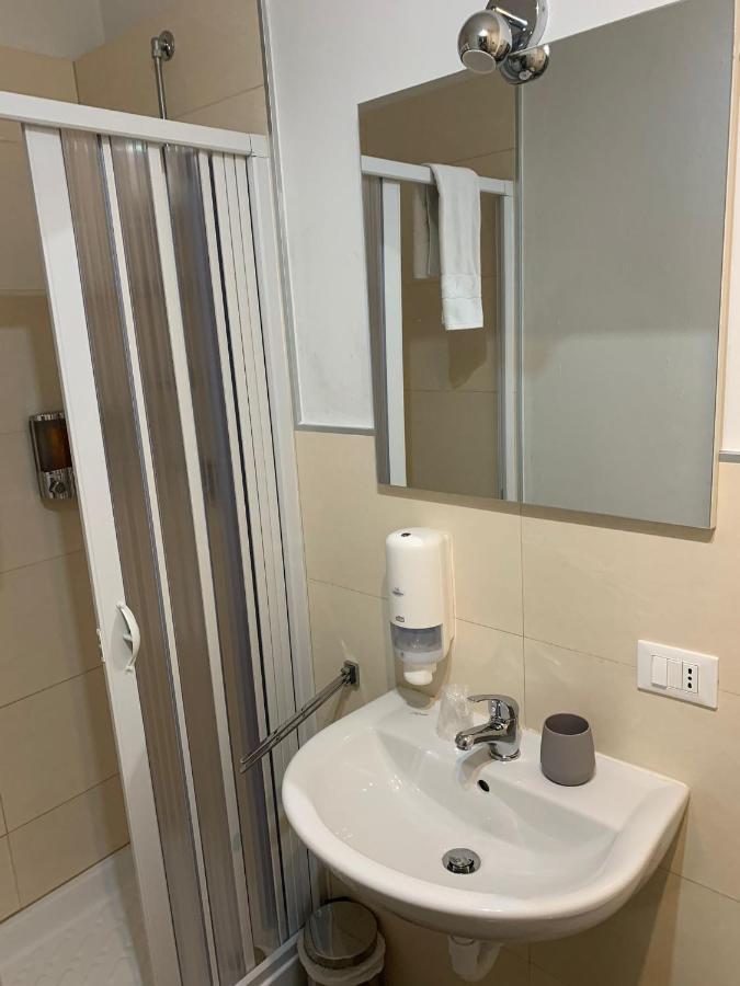 Residenza Lisy Hotel Verbania Exterior photo